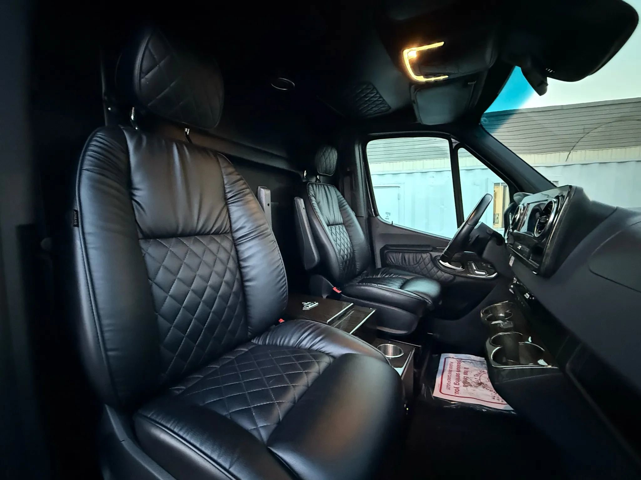 Used 2021 Mercedes-Benz Sprinter 3500 w/ Comfort Plus Package image 39