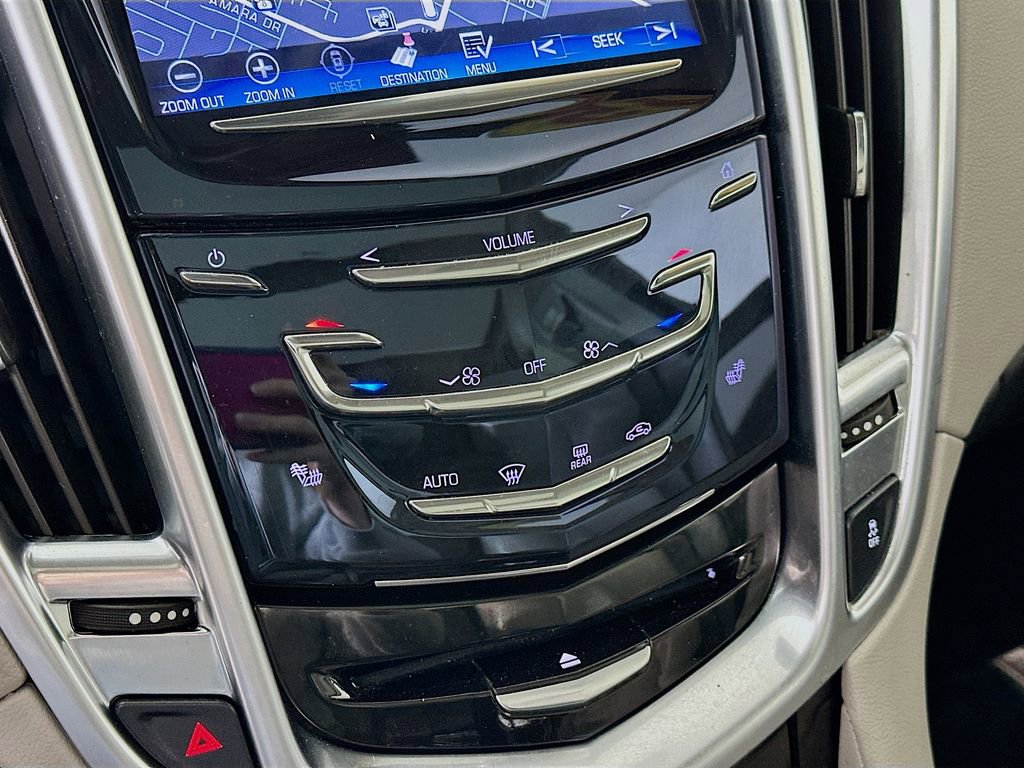 Used 2015 Cadillac SRX Performance w/ Driver Awareness Package image 22