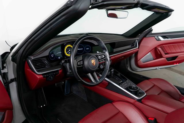 Used 2021 Porsche 911 Turbo S image 18