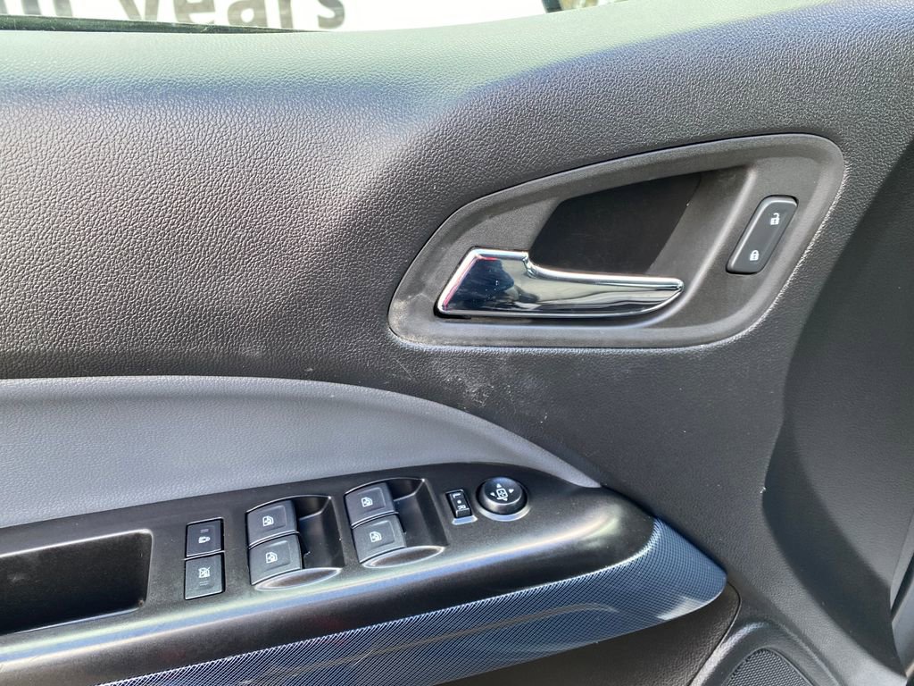 Used 2022 Chevrolet Colorado Z71 AWD/4WD image 13