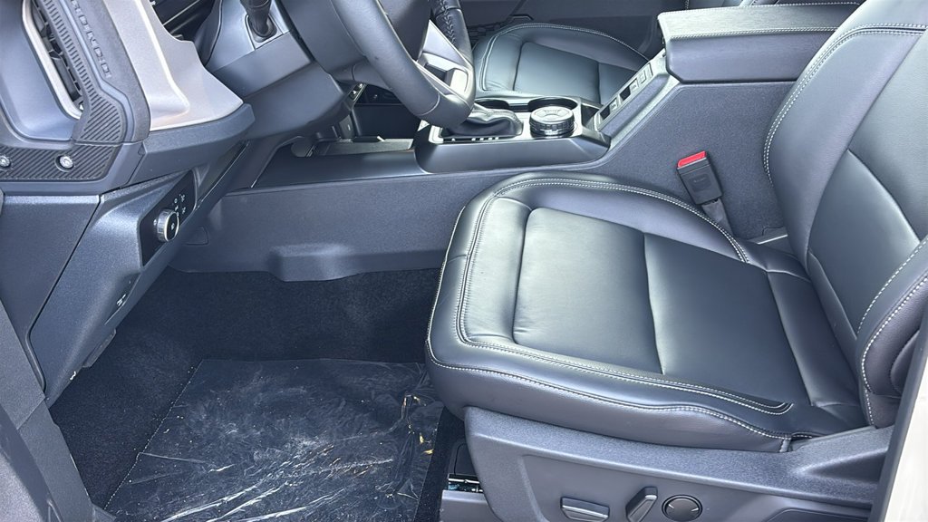New 2026 Ford Bronco Outer Banks AWD/4WD image 24