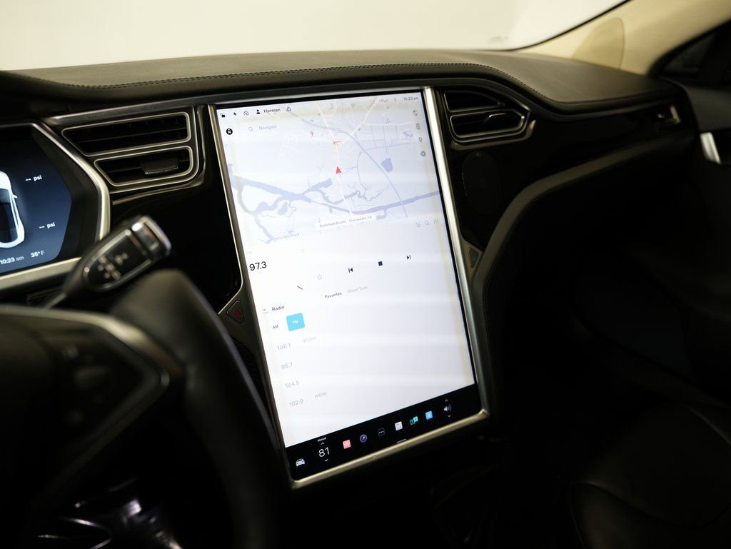 Used 2014 Tesla Model S 60 image 19