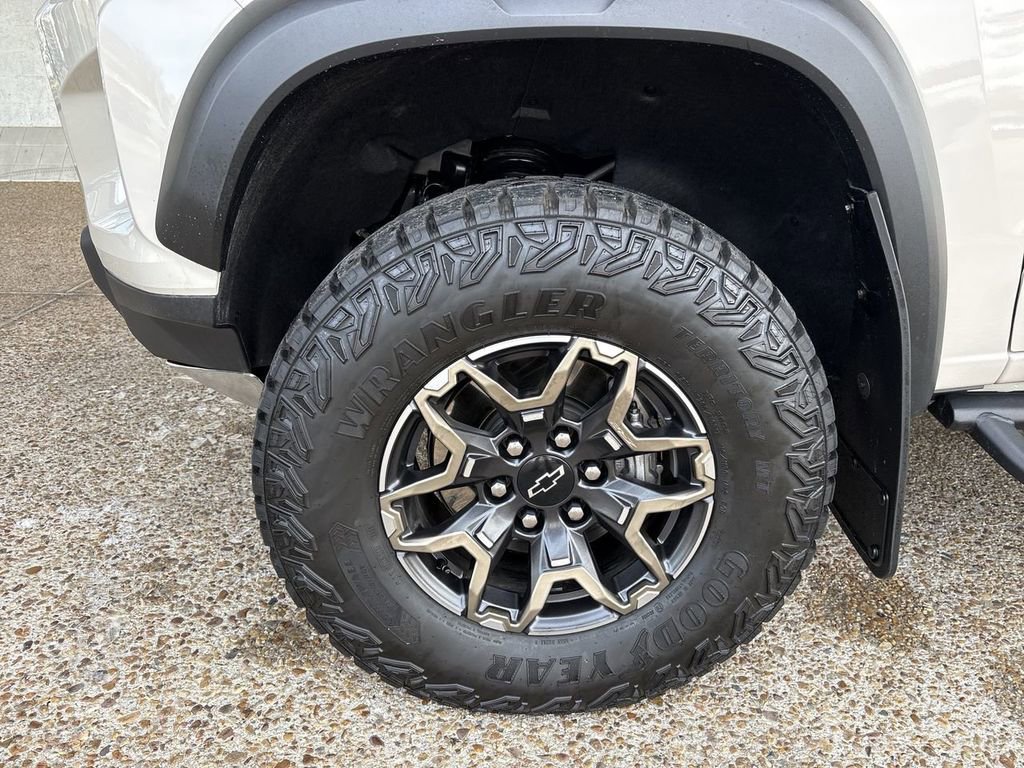 Certified 2026 Chevrolet Colorado ZR2 image 33