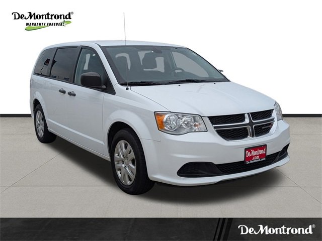 Used 2020 Dodge Grand Caravan SE w/ UConnect Hands-Free Group image 3
