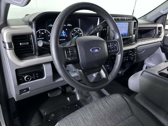 Used 2024 Ford F350 XL AWD/4WD image 10
