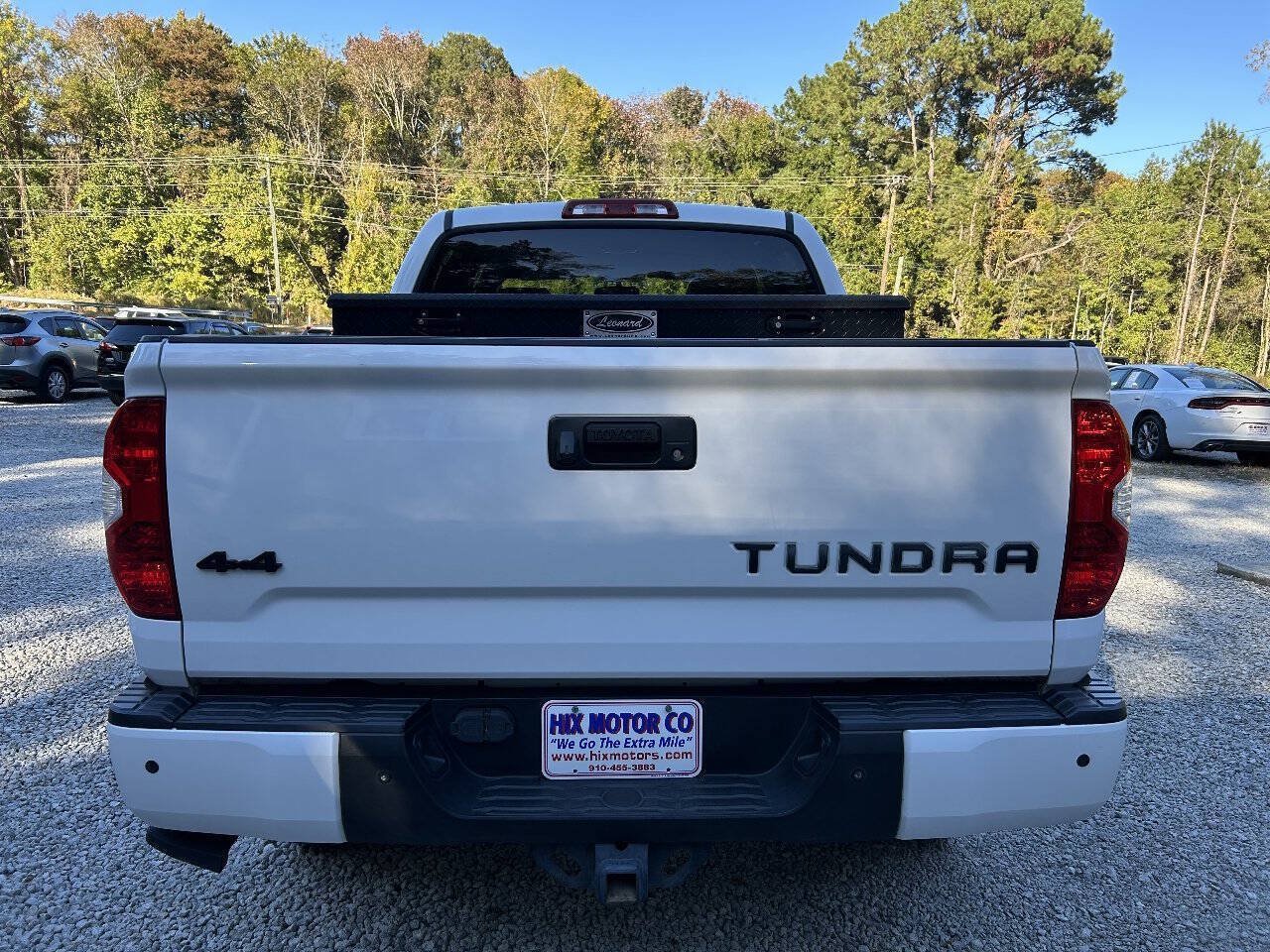 Used 2017 Toyota Tundra Limited w/ Limited Premium Package AWD/4WD image 4