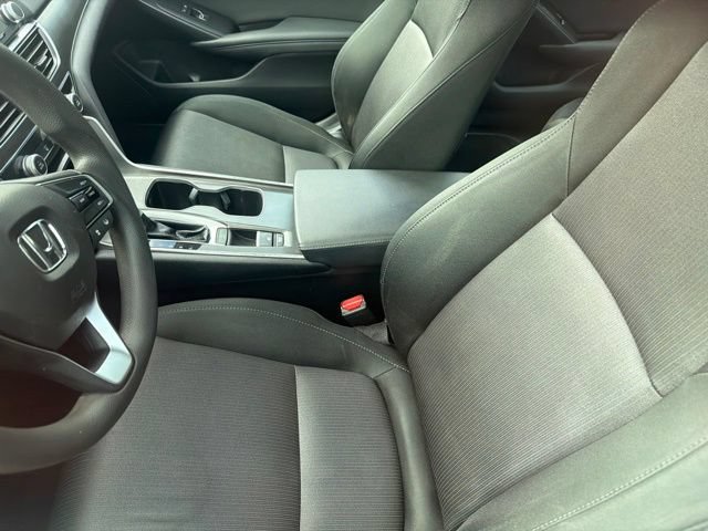 Used 2019 Honda Accord LX image 4