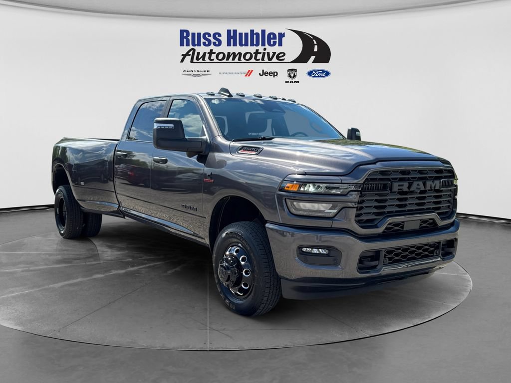 New 2026 RAM 3500 Big Horn AWD/4WD image 9