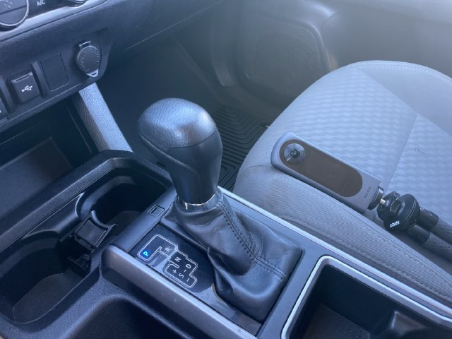 Used 2022 Toyota Tacoma SR5 AWD/4WD image 16