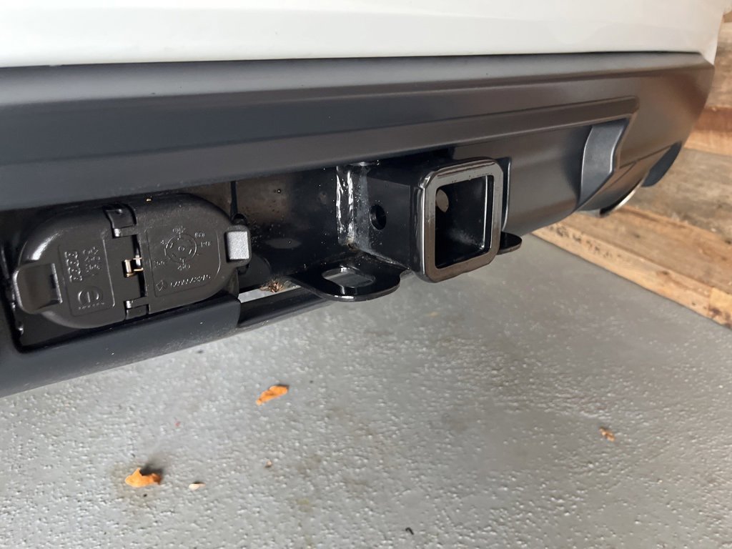 Used 2022 Jeep Grand Cherokee Limited w/ Trailer Tow Group IV image 12