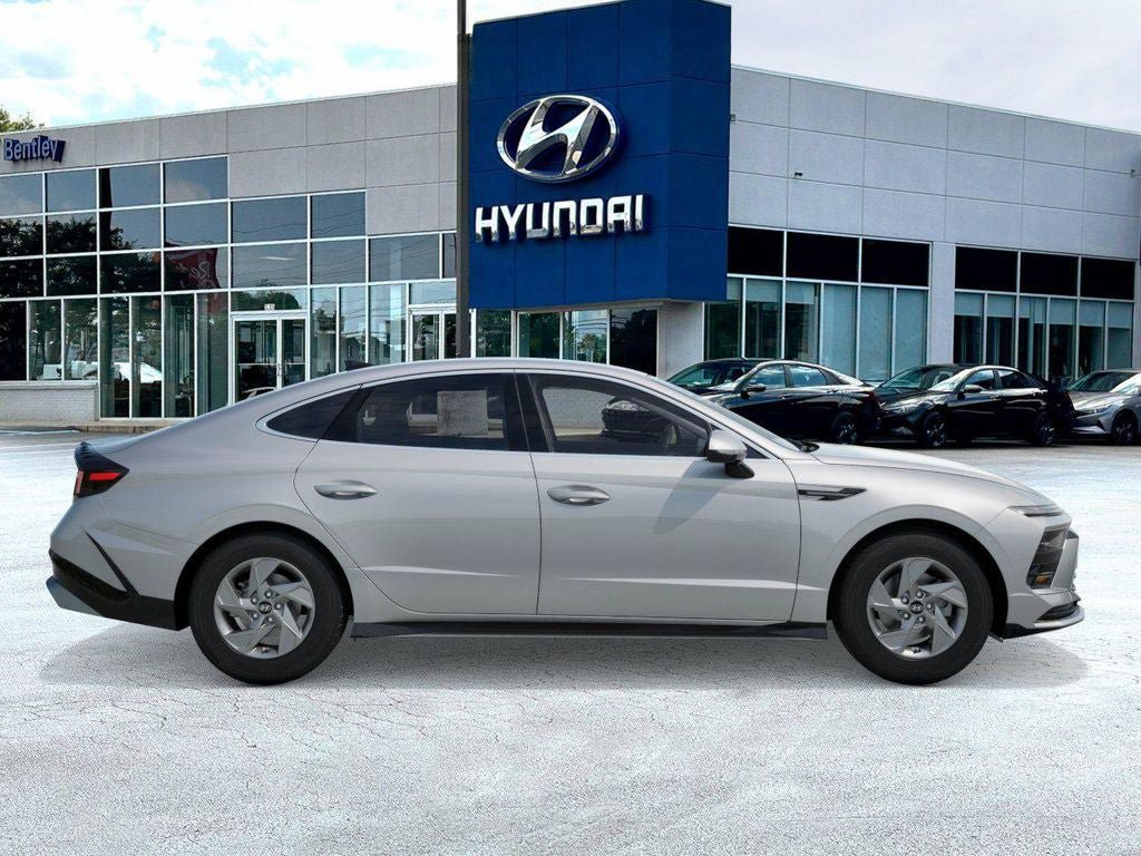 New 2026 Hyundai Sonata SE FWD image 9