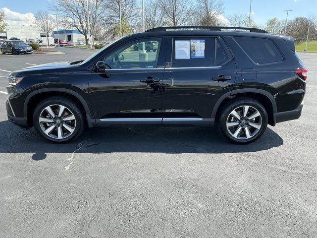 Used 2025 Honda Pilot Elite image 9