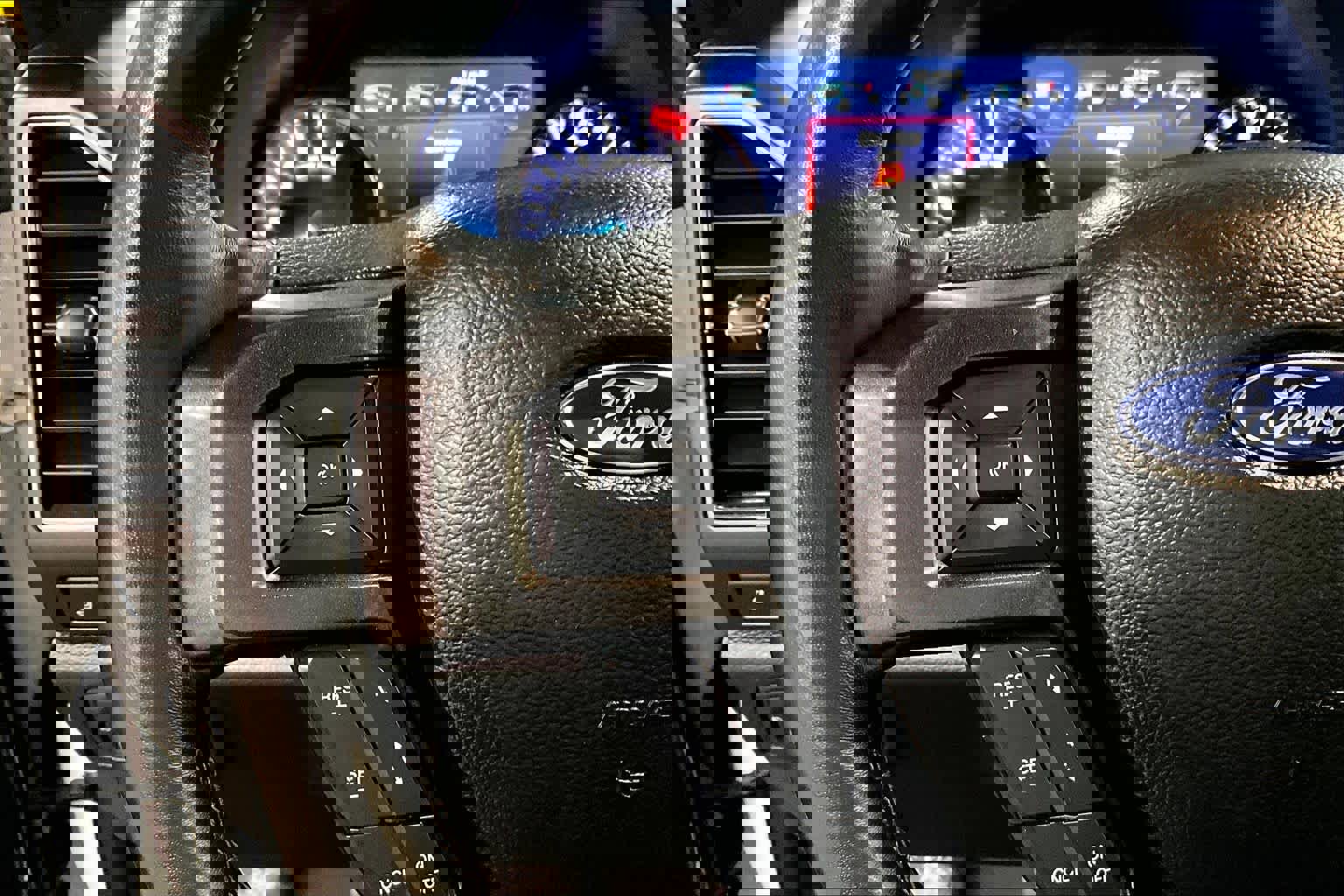 Used 2021 Ford Expedition Max Limited image 22