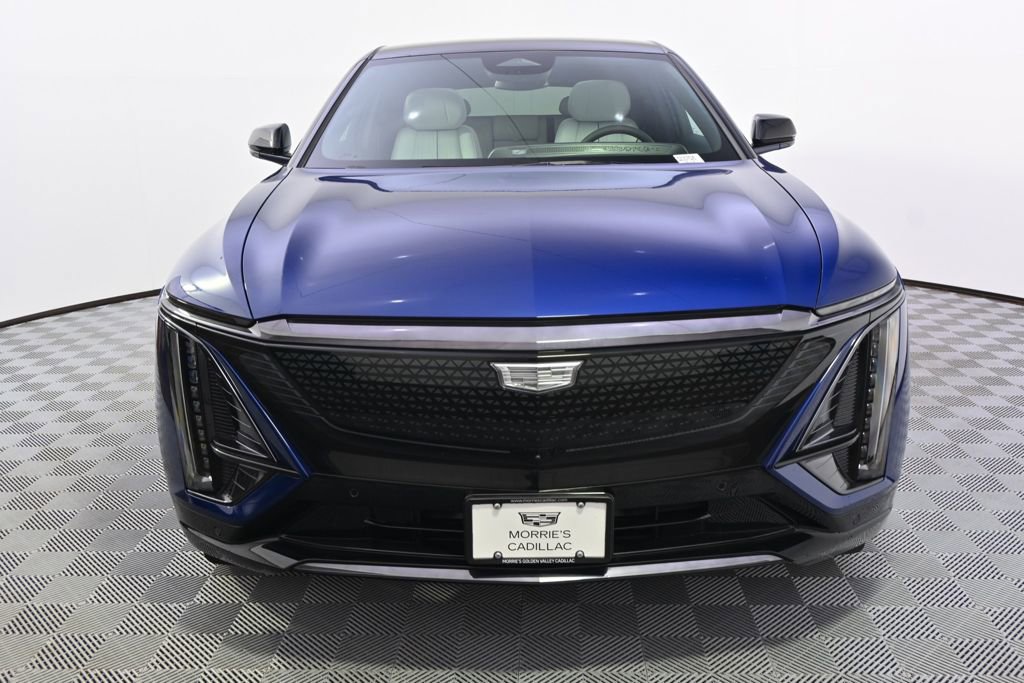 New 2025 Cadillac Lyriq Sport image 10