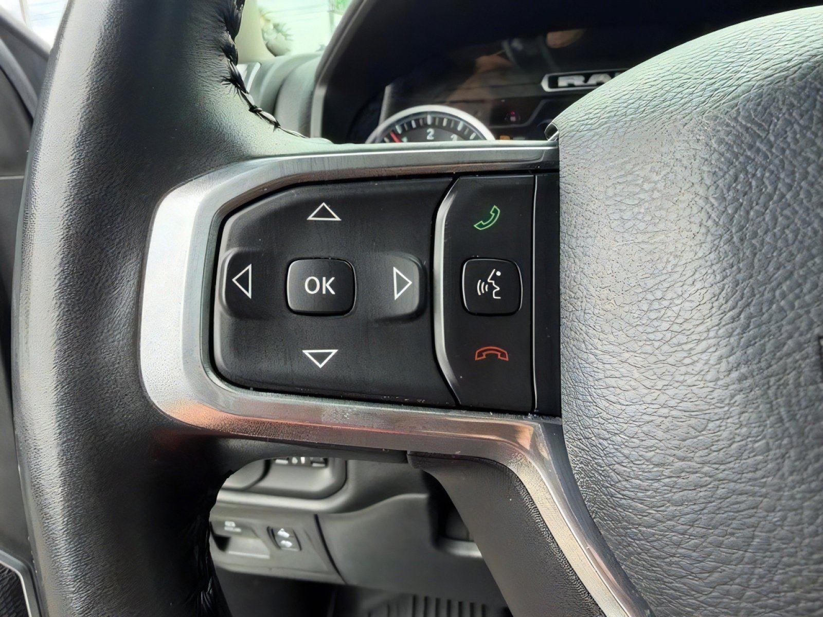Used 2022 RAM 1500 Laramie AWD/4WD image 20