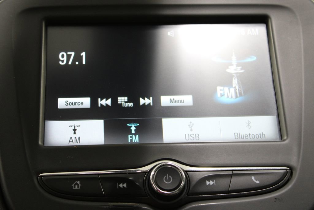 Used 2017 Chevrolet Malibu LS image 38