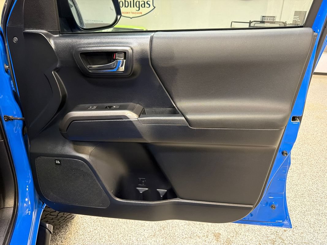 Used 2019 Toyota Tacoma TRD Pro AWD/4WD image 41