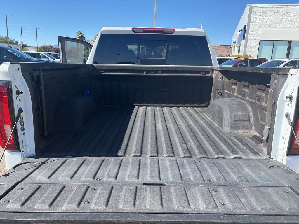Used 2022 GMC Sierra 1500 SLT w/ SLT Premium Plus Package image 13