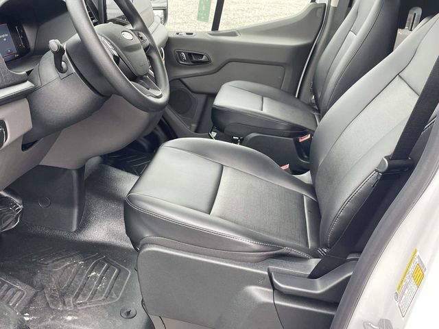 New 2026 Ford Transit 250 148 Medium Roof w/ Load Area Protection Package RWD image 14