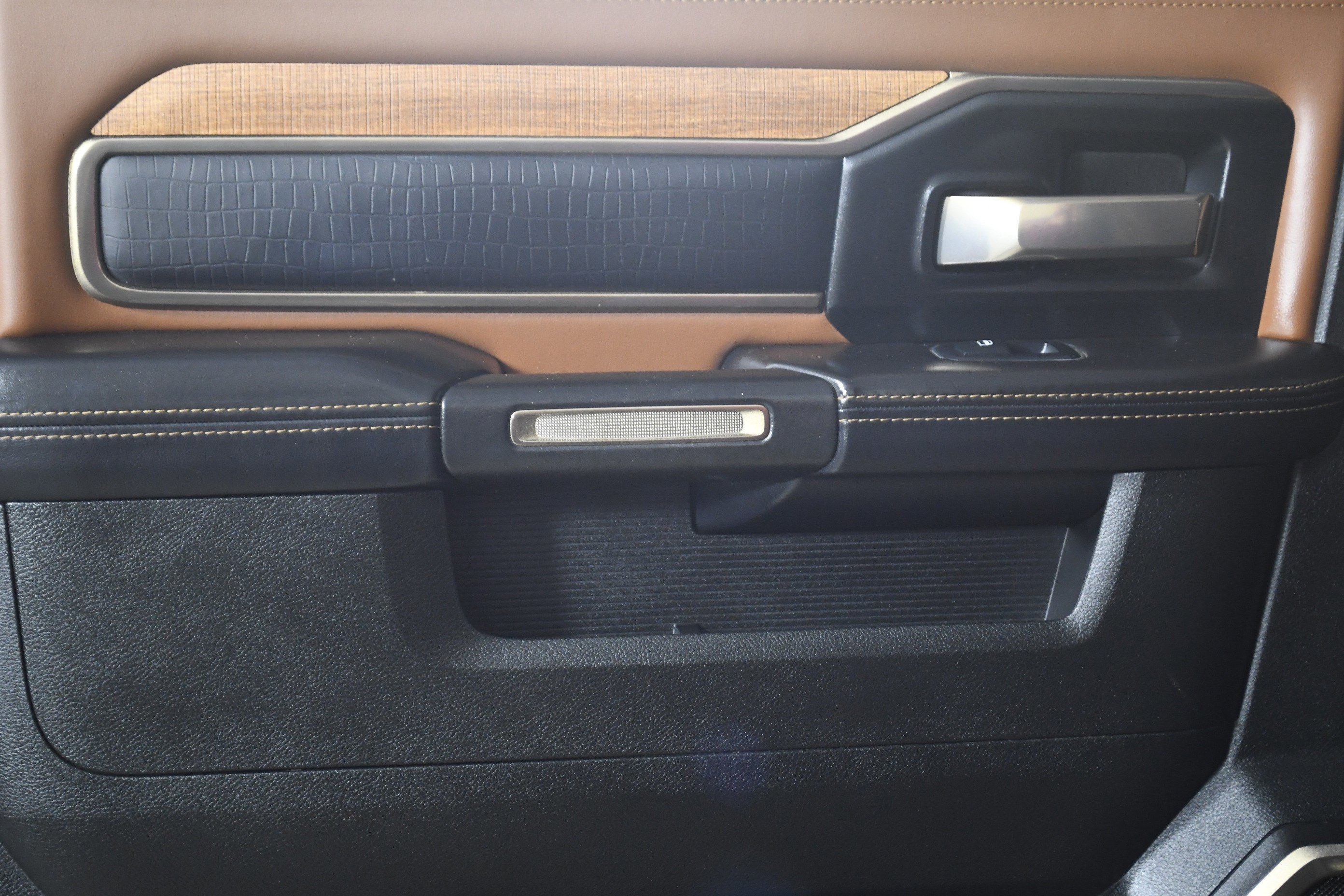 Used 2022 RAM 2500 Limited image 22