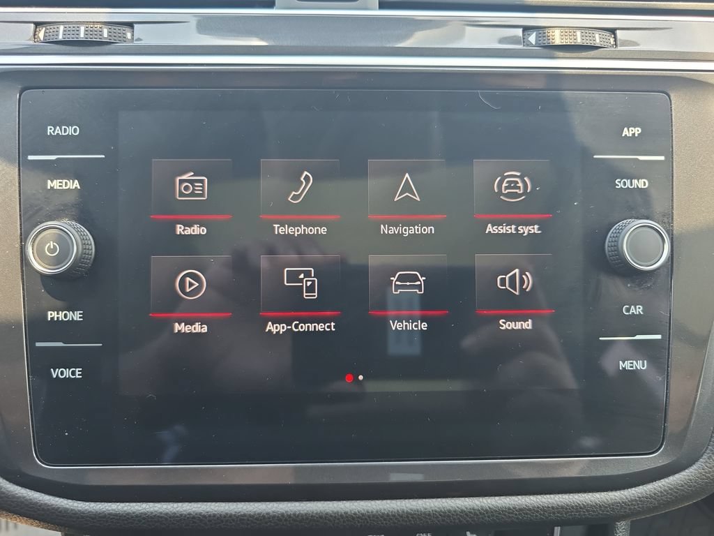 Certified 2024 Volkswagen Tiguan Wolfsburg Edition w/ Panoramic Sunroof Package FWD image 18