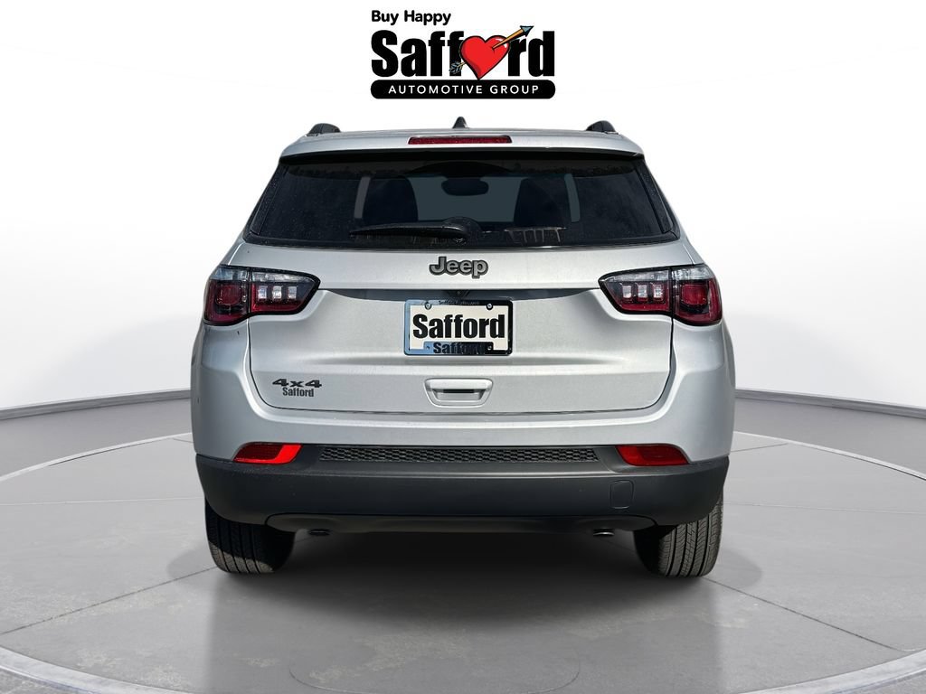 New 2026 Jeep Compass Latitude AWD/4WD image 4