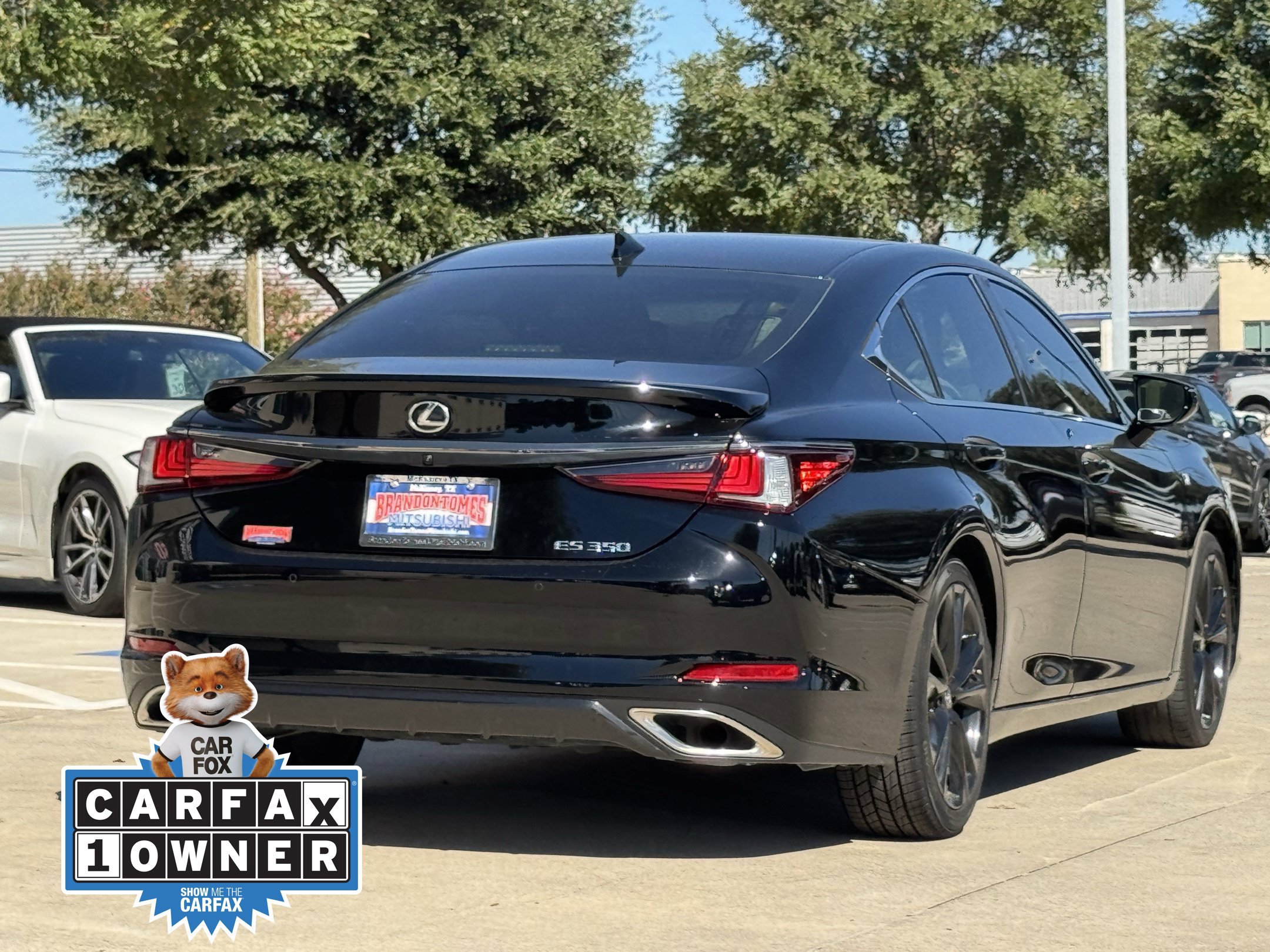Used 2023 Lexus ES 350 F Sport w/ Accessory Package (Z2) FWD image 4