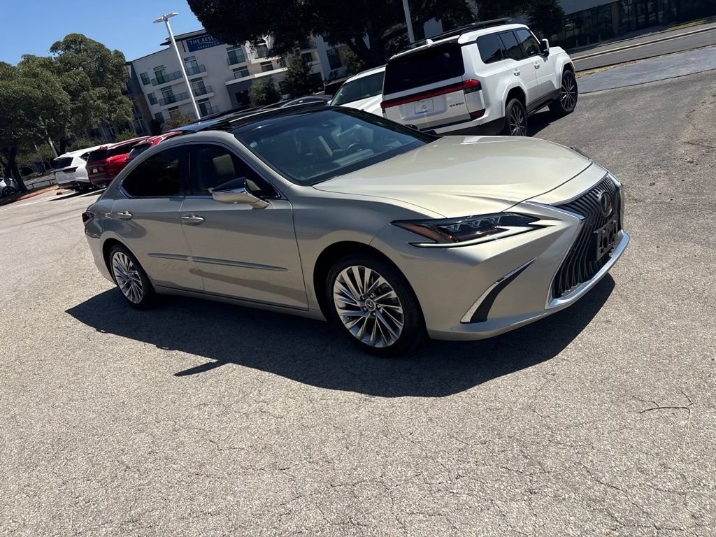Certified 2021 Lexus ES 350 Ultra Luxury w/ Accessory Package 2 FWD image 7