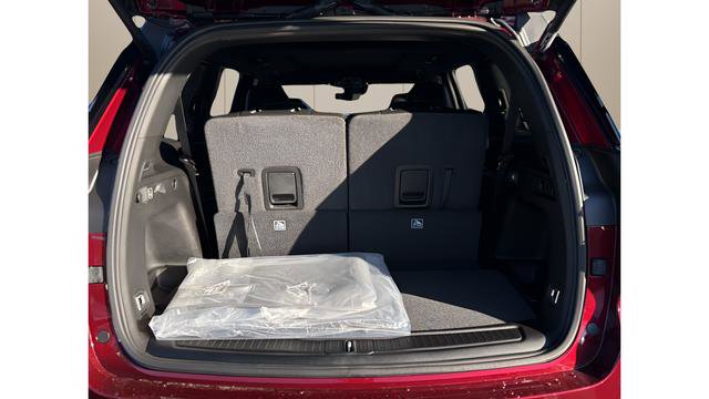 New 2025 Jeep Grand Cherokee L Limited w/ Luxury Tech Group II image 14