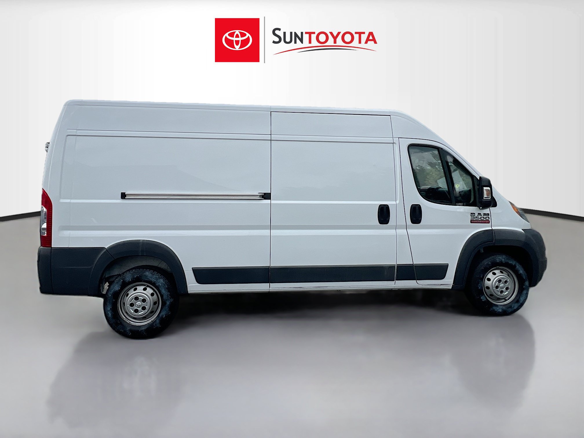Used 2017 RAM ProMaster 3500 w/ Mopar Trailer Tow Group FWD image 2