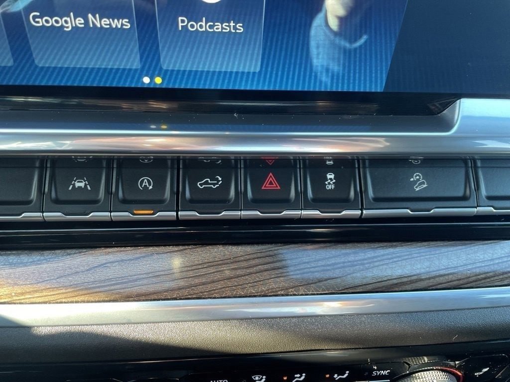 Certified 2022 Chevrolet Silverado 1500 RST w/ Z71 Off-Road Package image 24