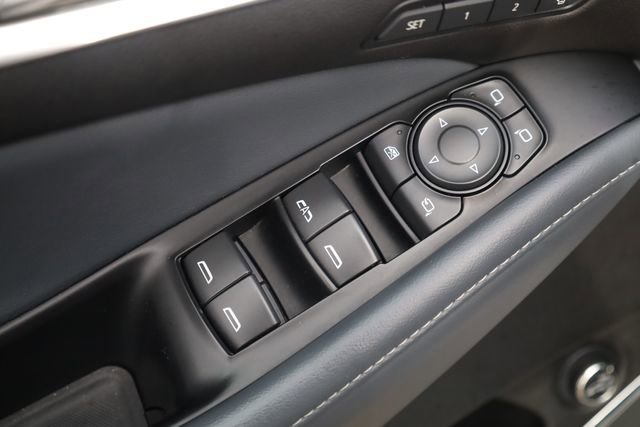 Used 2024 Buick Enclave Premium image 14