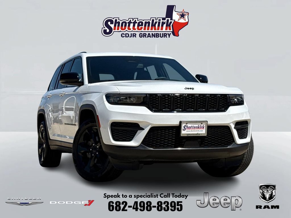 Used 2023 Jeep Grand Cherokee Altitude RWD video 1