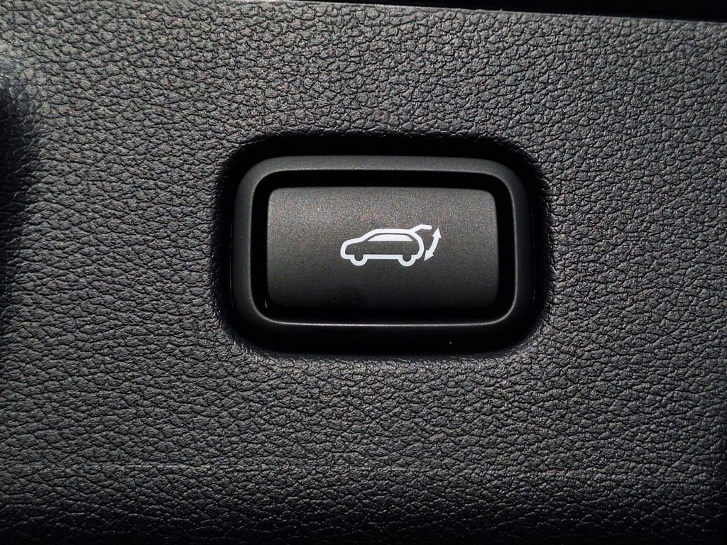 Used 2024 Hyundai Palisade SEL w/ Premium Package image 32