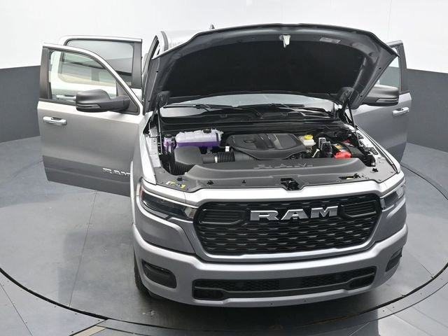 New 2026 RAM 1500 4x4 Crew Cab image 74