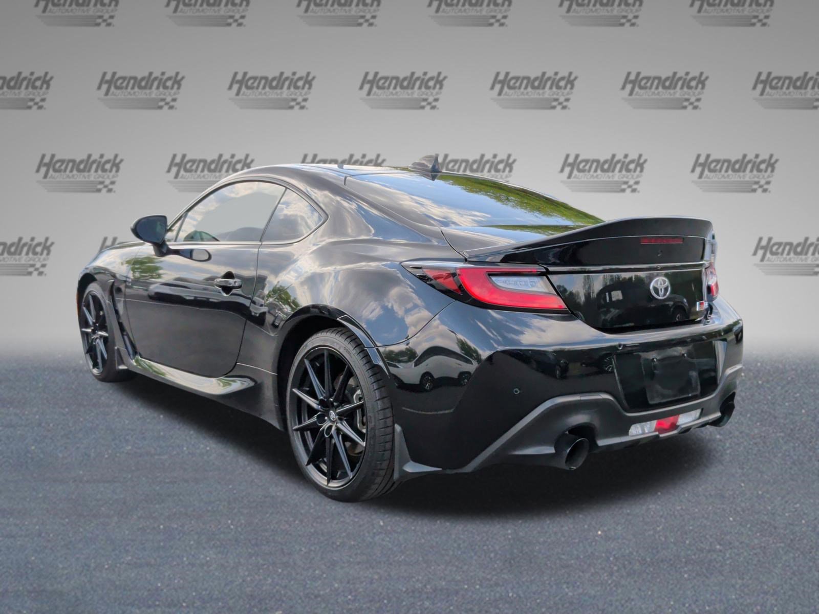 Used 2022 Toyota GR86 Premium image 9