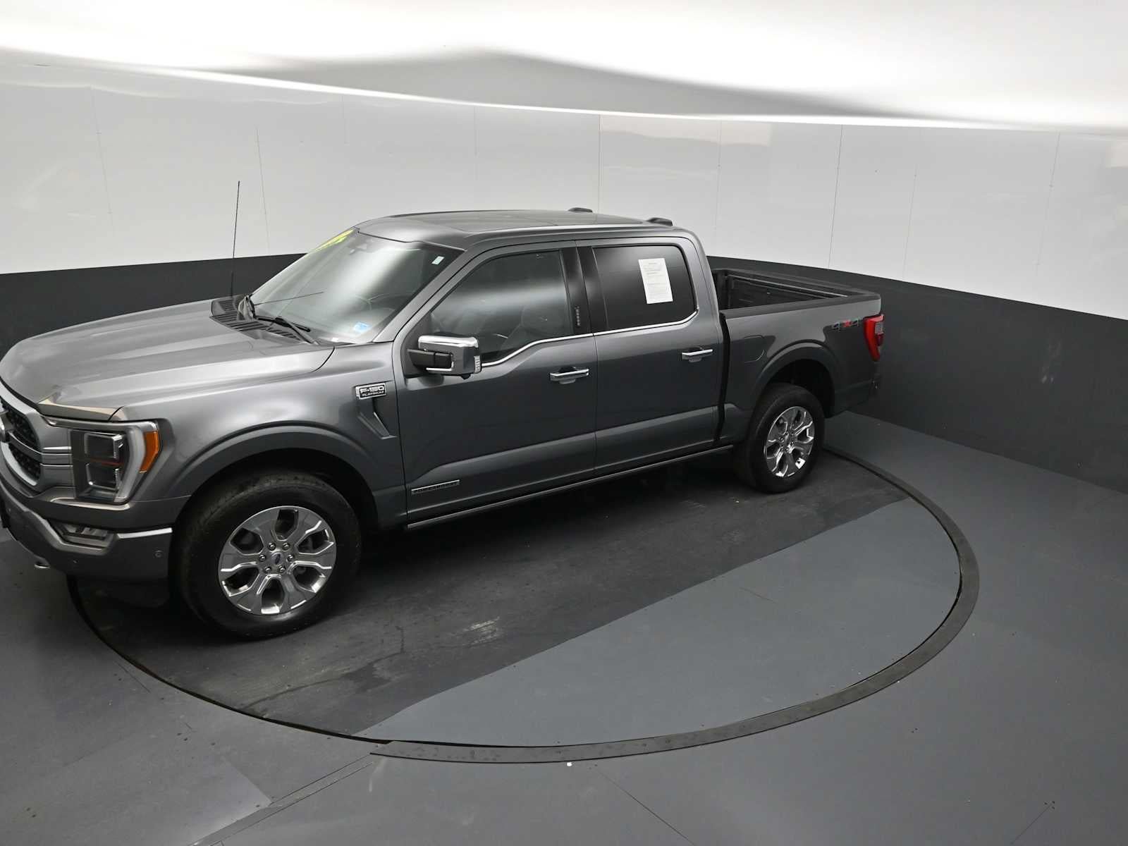 Used 2022 Ford F150 Platinum w/ Equipment Group 701A High AWD/4WD image 34