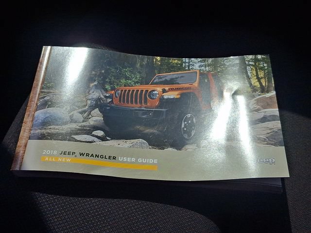 Used 2018 Jeep Wrangler Unlimited Sport S AWD/4WD image 26
