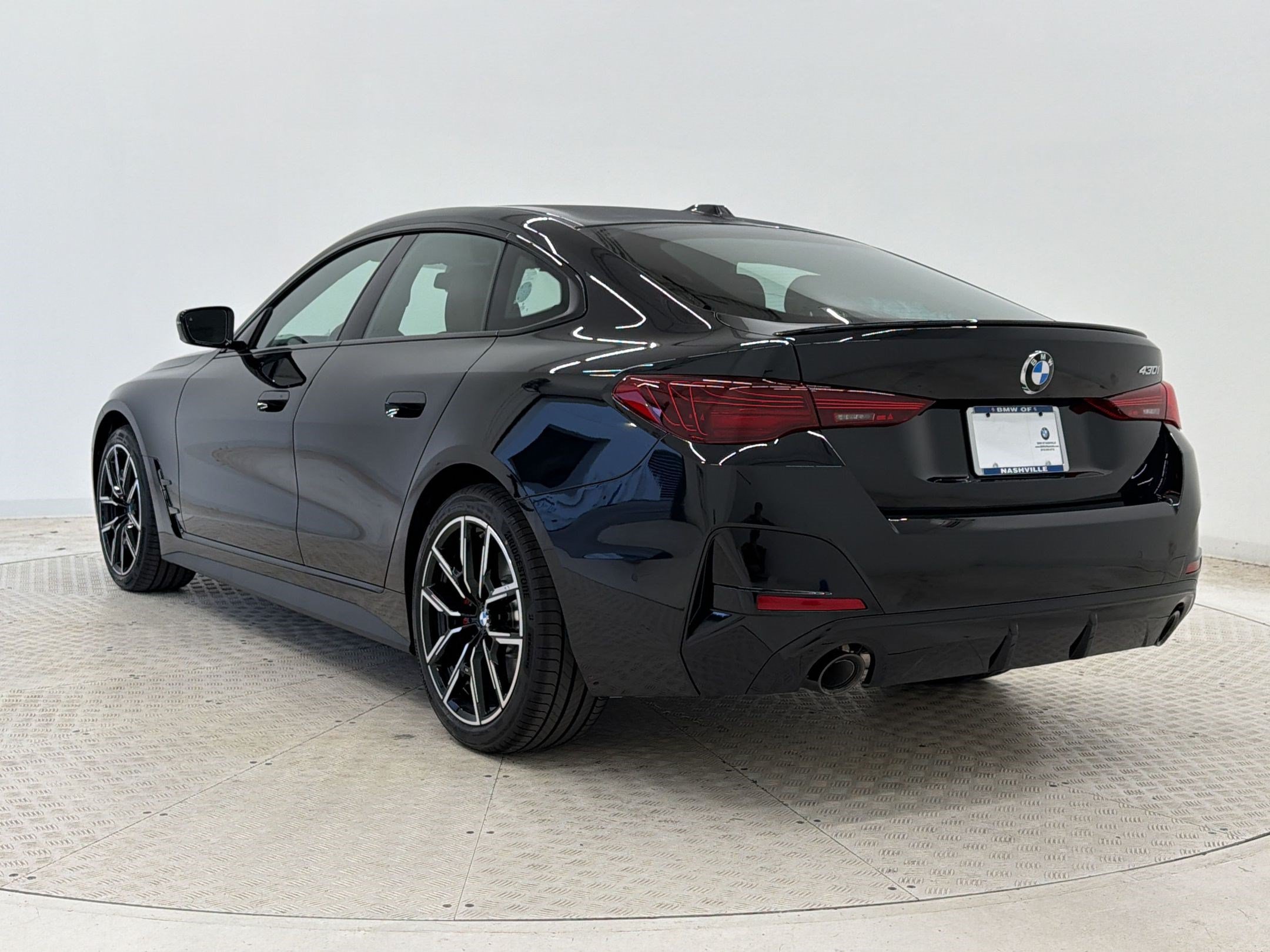 New 2026 BMW 430i w/ M Sport Package RWD image 3