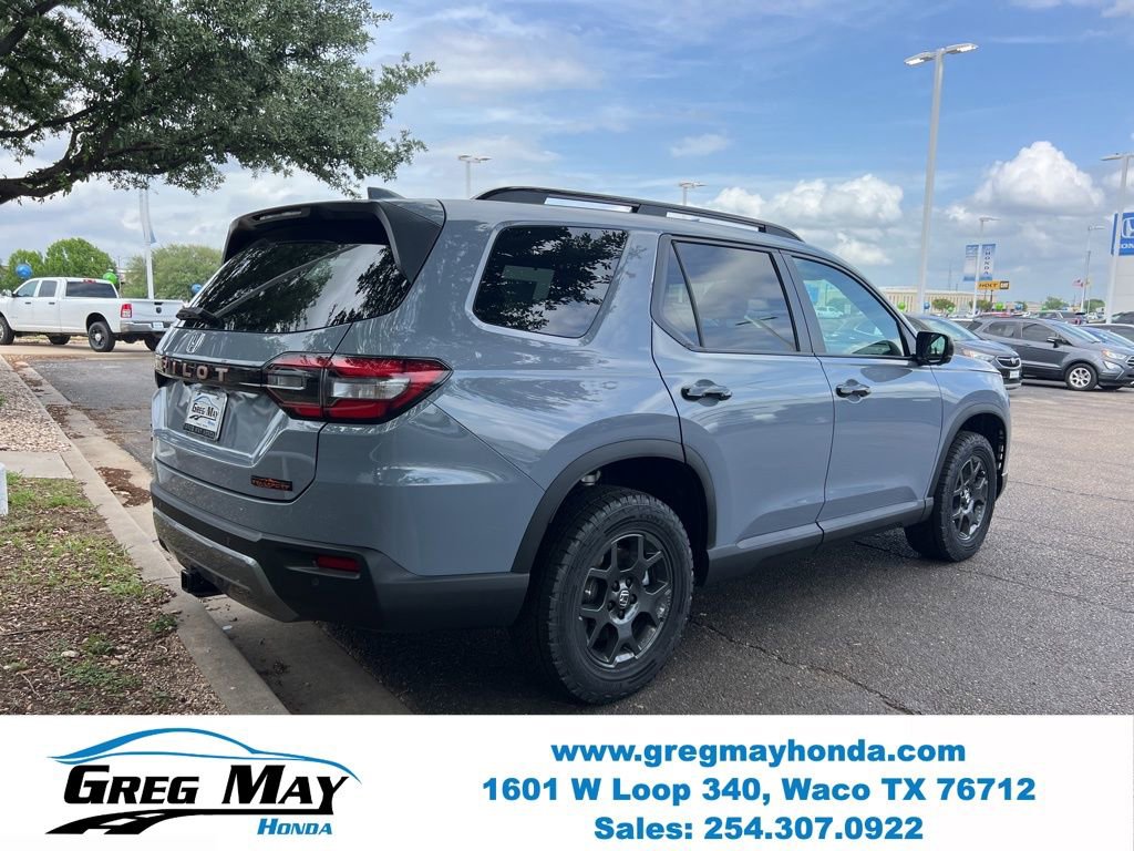 New 2026 Honda Pilot TrailSport image 6