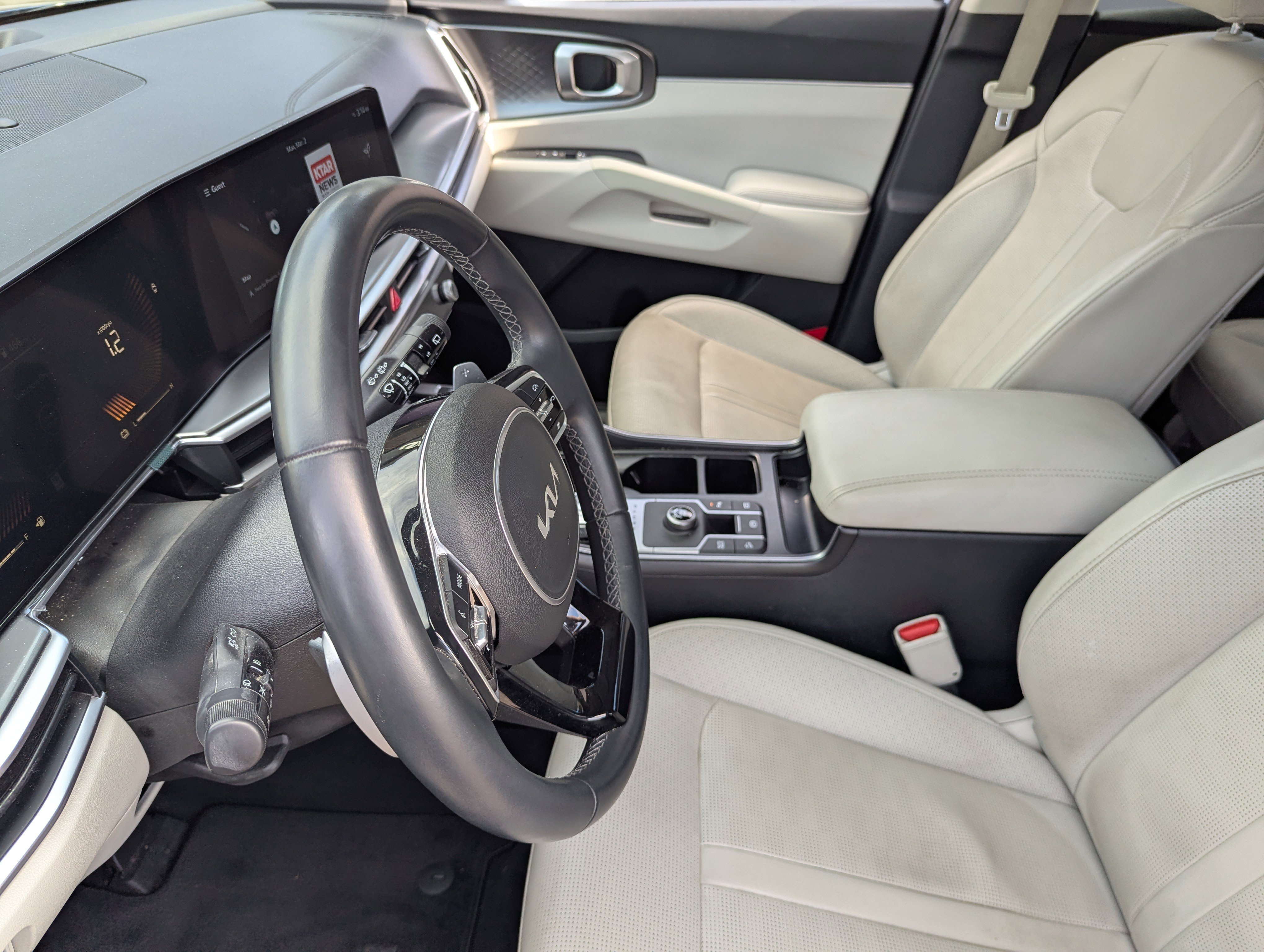 Certified 2025 Kia Sorento EX image 20