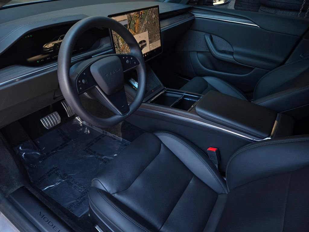 Used 2025 Tesla Model S AWD/4WD image 10