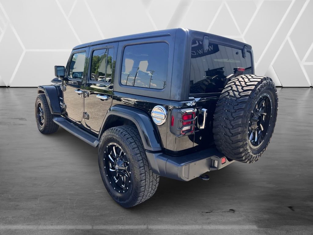 Used 2019 Jeep Wrangler Unlimited Sahara AWD/4WD image 9