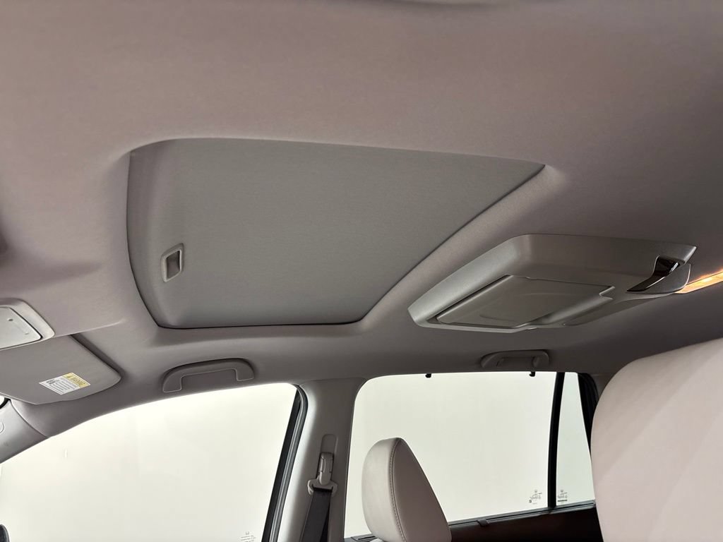 Used 2019 Honda Pilot Touring image 16