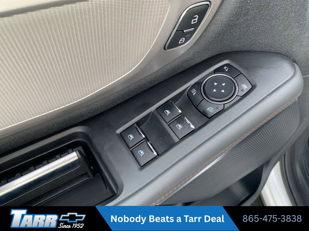 Used 2025 Ford Expedition Active AWD/4WD image 15