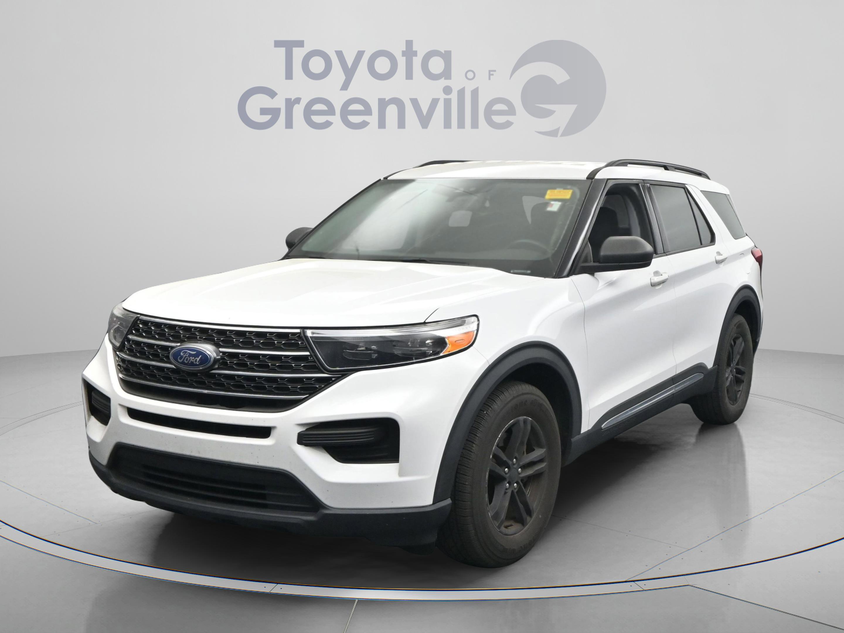 Used 2020 Ford Explorer XLT image 25