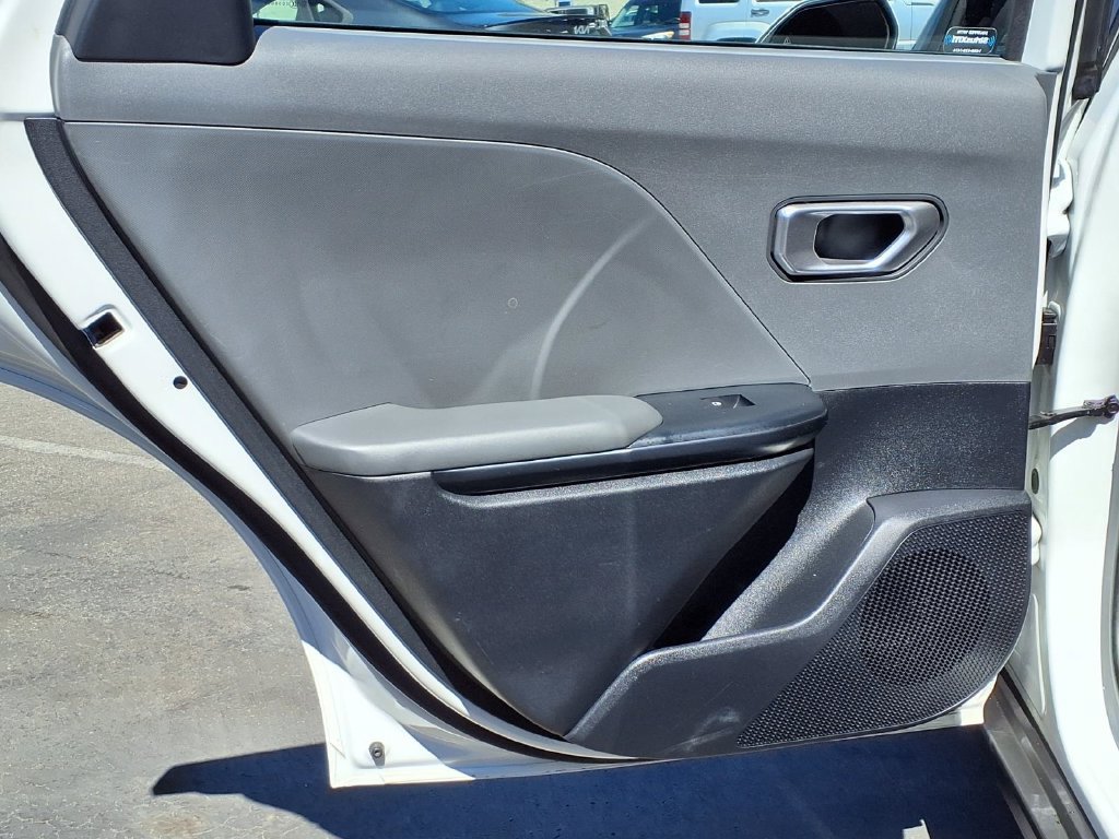 Certified 2025 Kia K4 FWD image 7