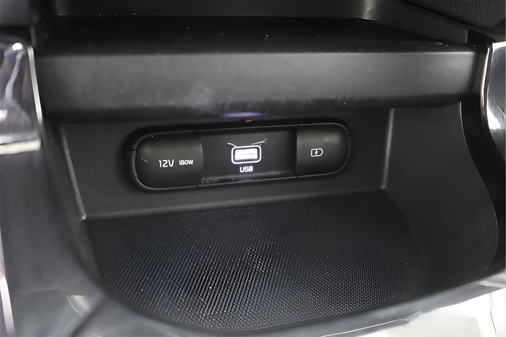 Used 2023 Kia Seltos S image 16