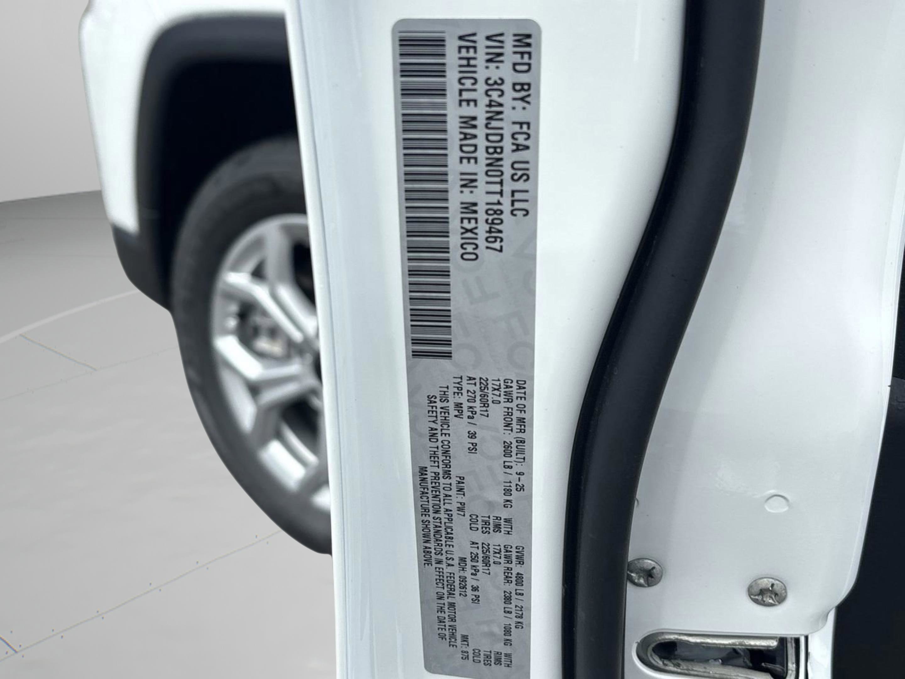 New 2026 Jeep Compass Latitude image 29