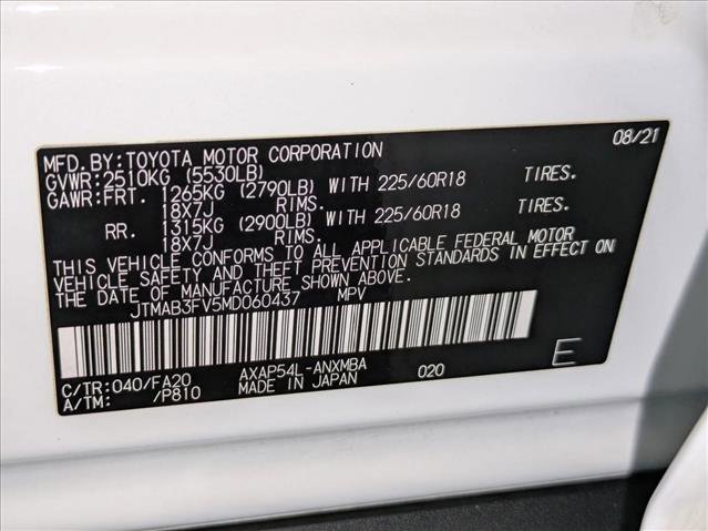 Used 2021 Toyota RAV4 SE w/ Weather & Moonroof Package AWD/4WD image 26